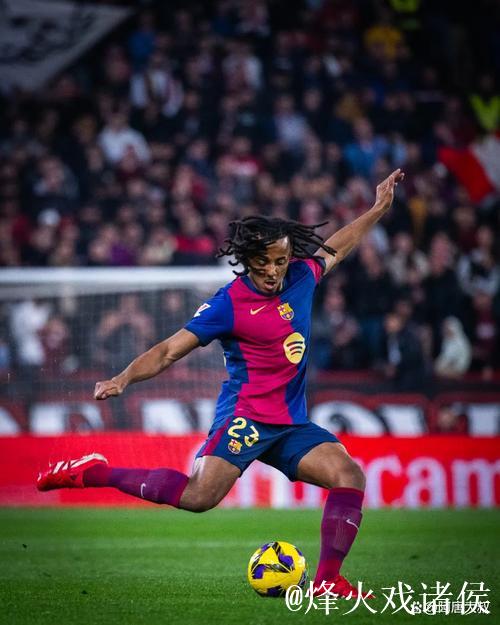 塞维利亚4球横扫皇家奥维耶多，埃朱克巴蒂斯塔-门迪建功